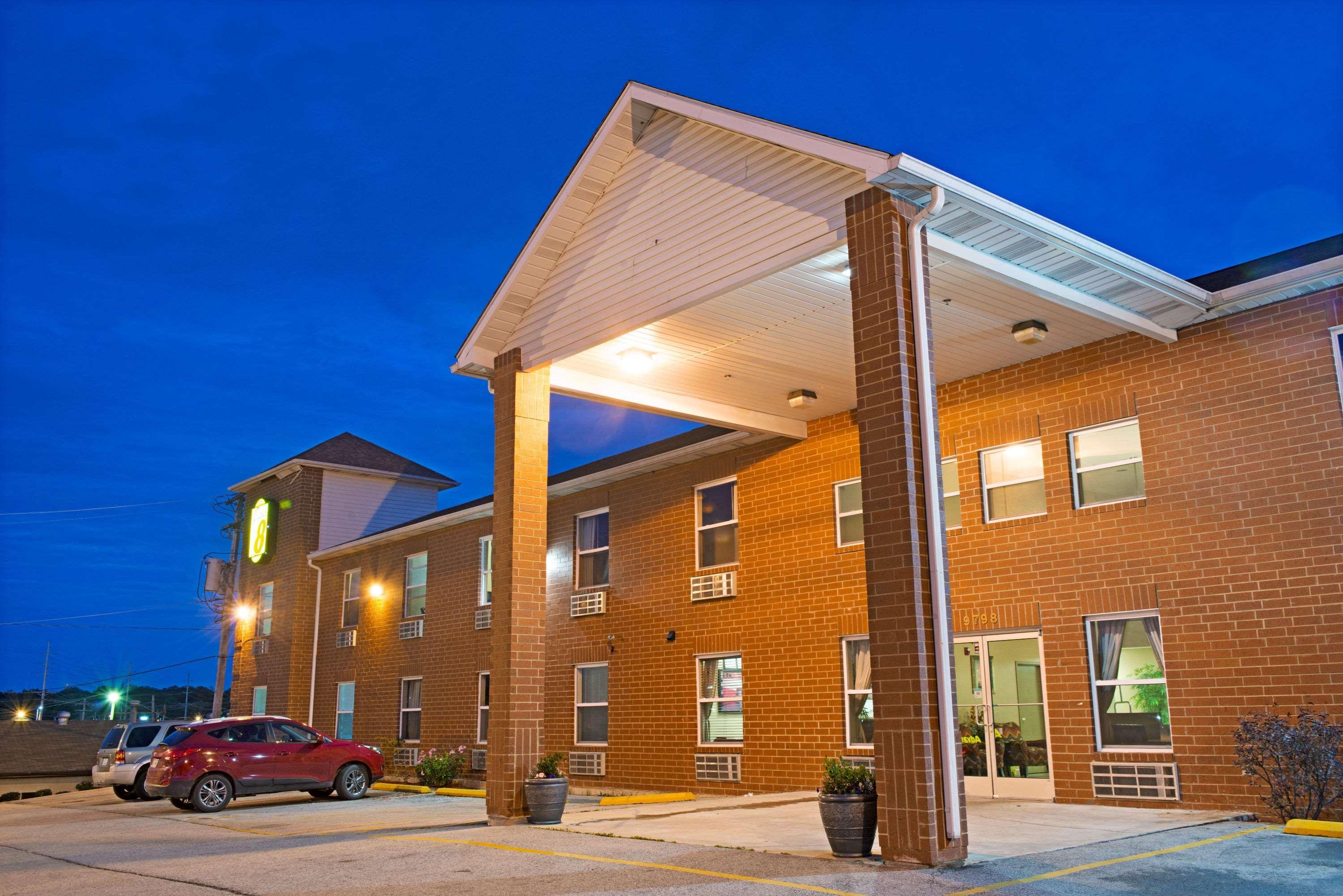 Super 8 By Wyndham St. Louis Airport Hotel Woodson Terrace Exterior foto